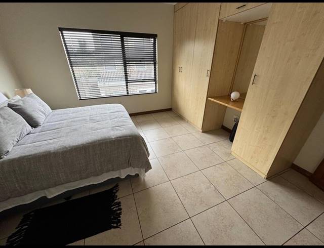 4 BEDROOM HOUSE FOR SALE IN GLEN ERASMIA